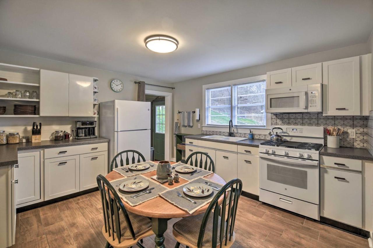 Cozy Fries Escape With Mountain And River Views! Galax Exterior foto